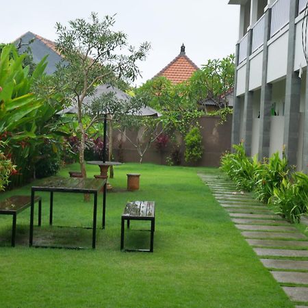 Adi Bali Homestay أُلُواتو المظهر الخارجي الصورة