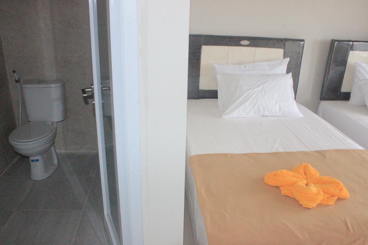 Adi Bali Homestay أُلُواتو المظهر الخارجي الصورة